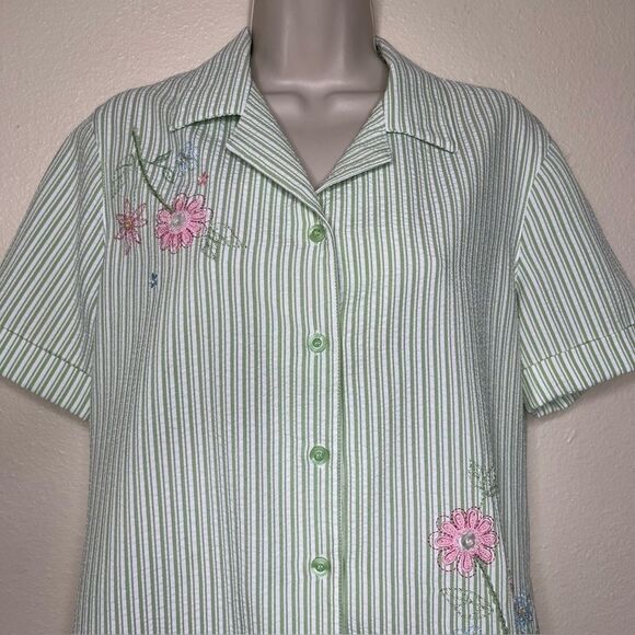 Alfred Dunner Seersucker Green Stripe Embroidered Beaded Short Sleeve Women 8 - Picture 3 of 13